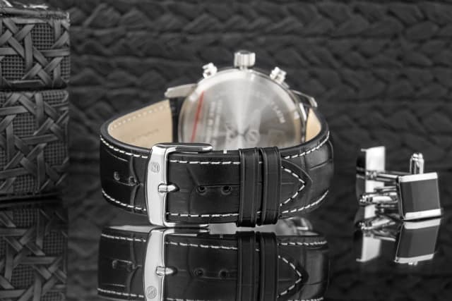 Zegarek męski Zeppelin 100 Jahre Chronograph - wyjątkowa historia i cechy Zegarek męski Zeppelin 100 Jahre Chronograph - wyjątkowa historia i cechy